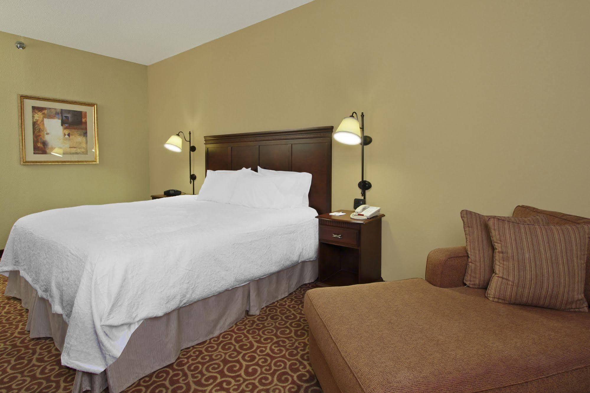 Hampton Inn Ruston Exterior foto